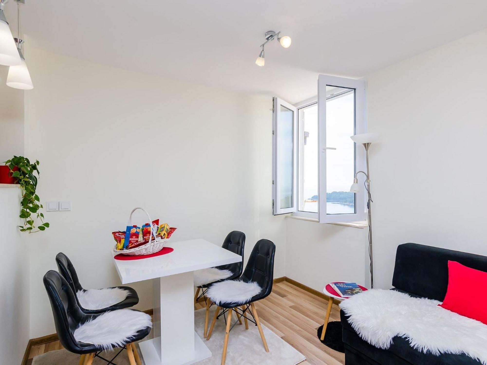 Vedrana- One-bedroom With Balcony And Sea View Apartamento *